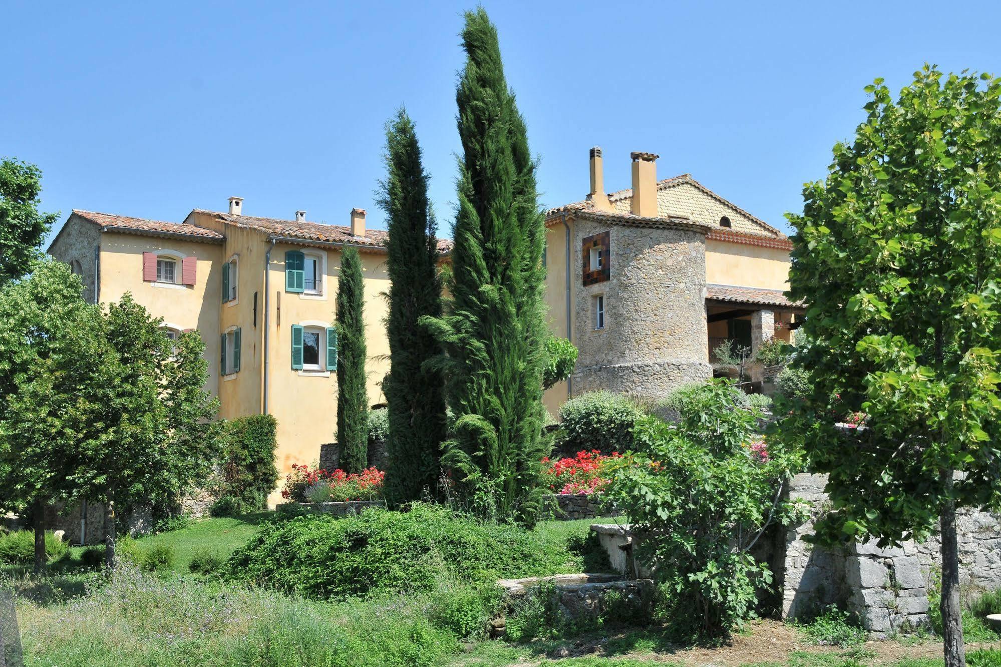 Une Campagne En Provence Bras Exteriör bild