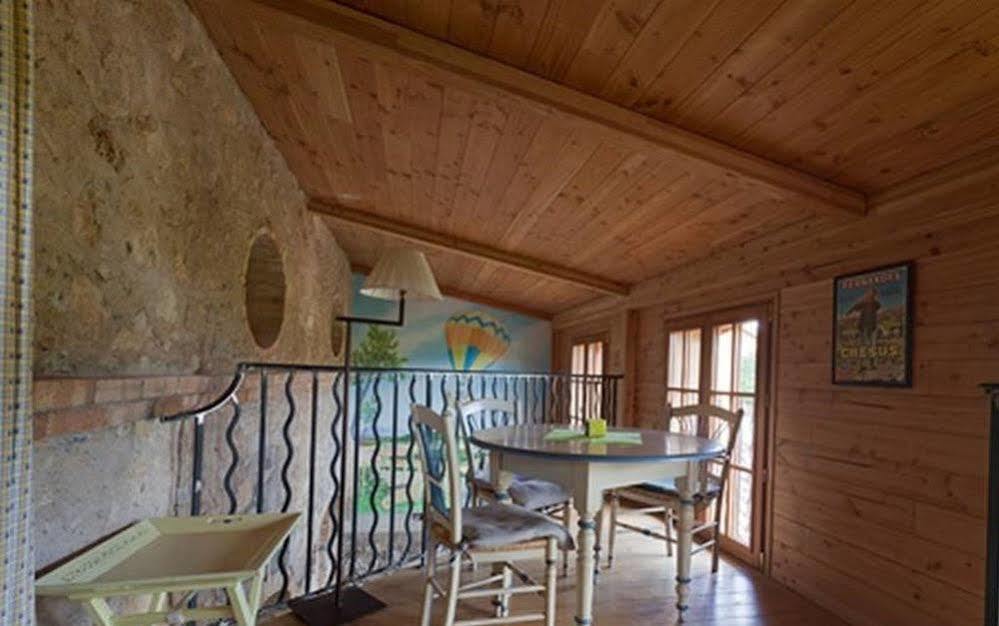 Une Campagne En Provence Bras Exteriör bild